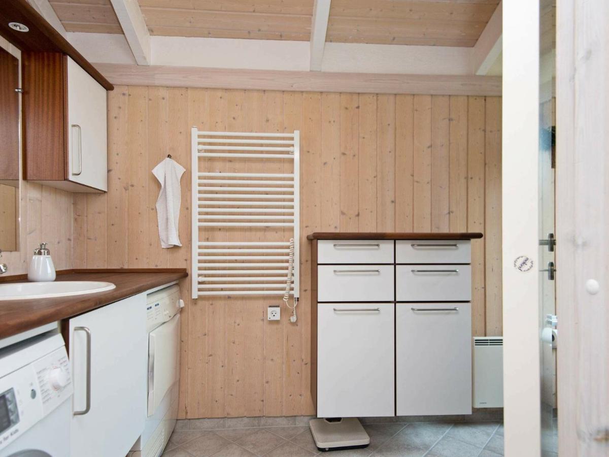 6 Person Holiday Home In Ebeltoft Luaran gambar